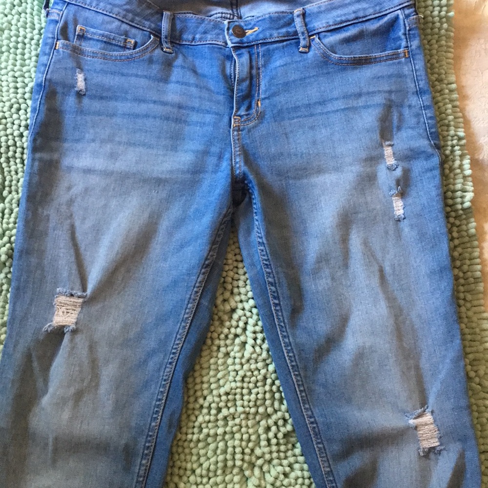 Hollister jean size 30